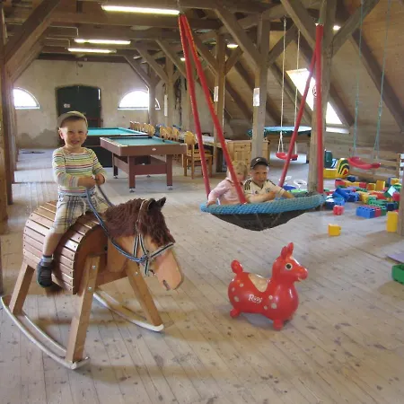 Ferienbauernhof Liesenberg Bauernhauswohnung Landliebe Fehmarn